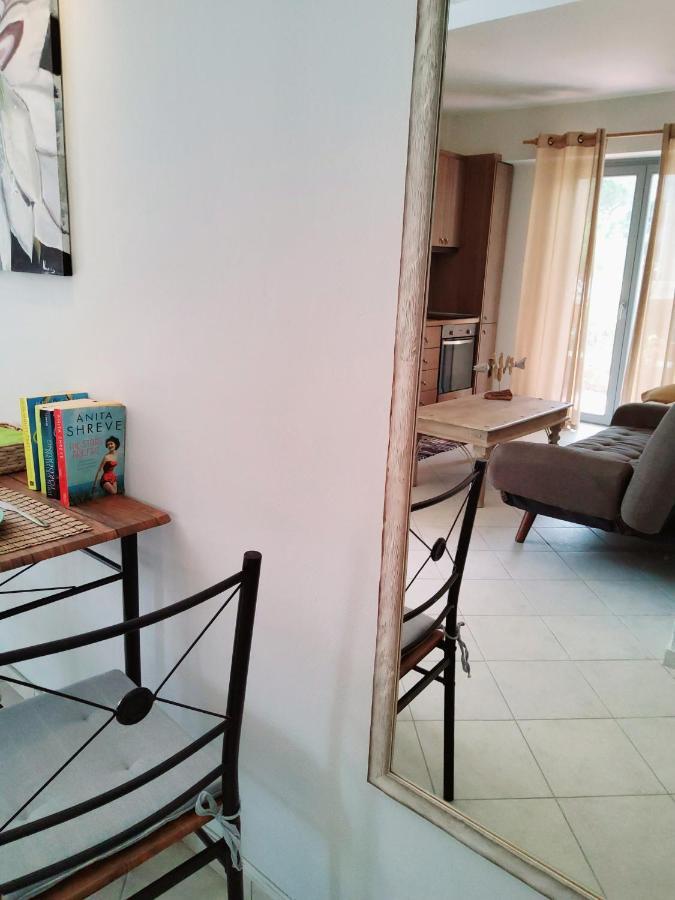 Apartament Nefeli Livadi  Zewnętrze zdjęcie